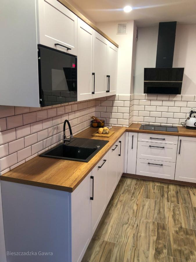 Apartament Caloroczny Bieszczadzka Gawra Ustrzyki Dolne Esterno foto
